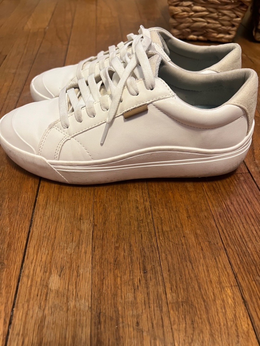 Dr. Scholl's White Women's Sneakers - Picture 3 of 16
